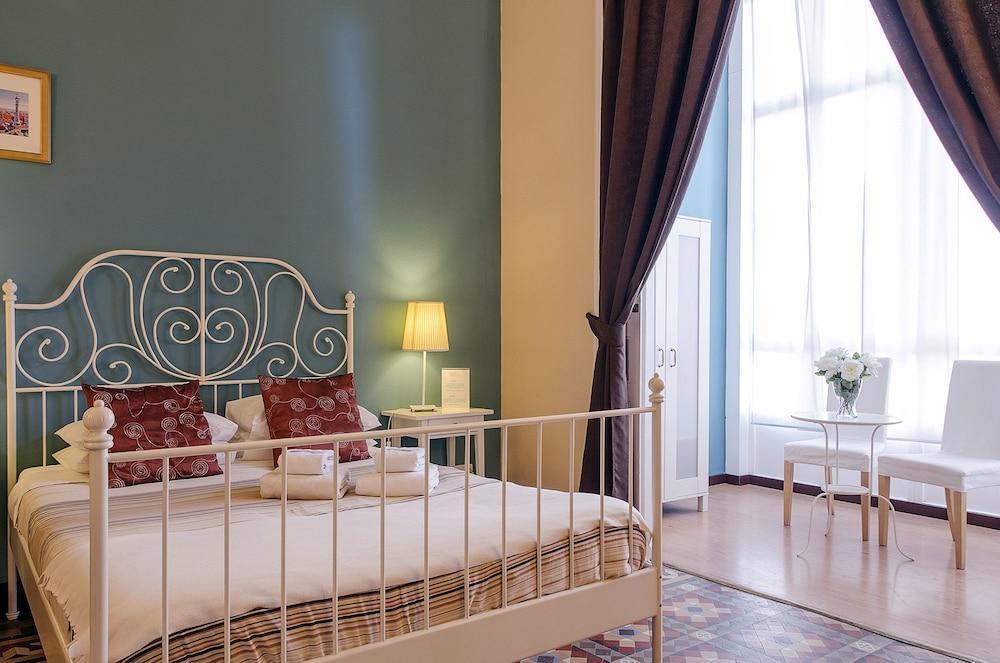 Casanova Guest House บาร์เซโลนา ภายนอก รูปภาพ