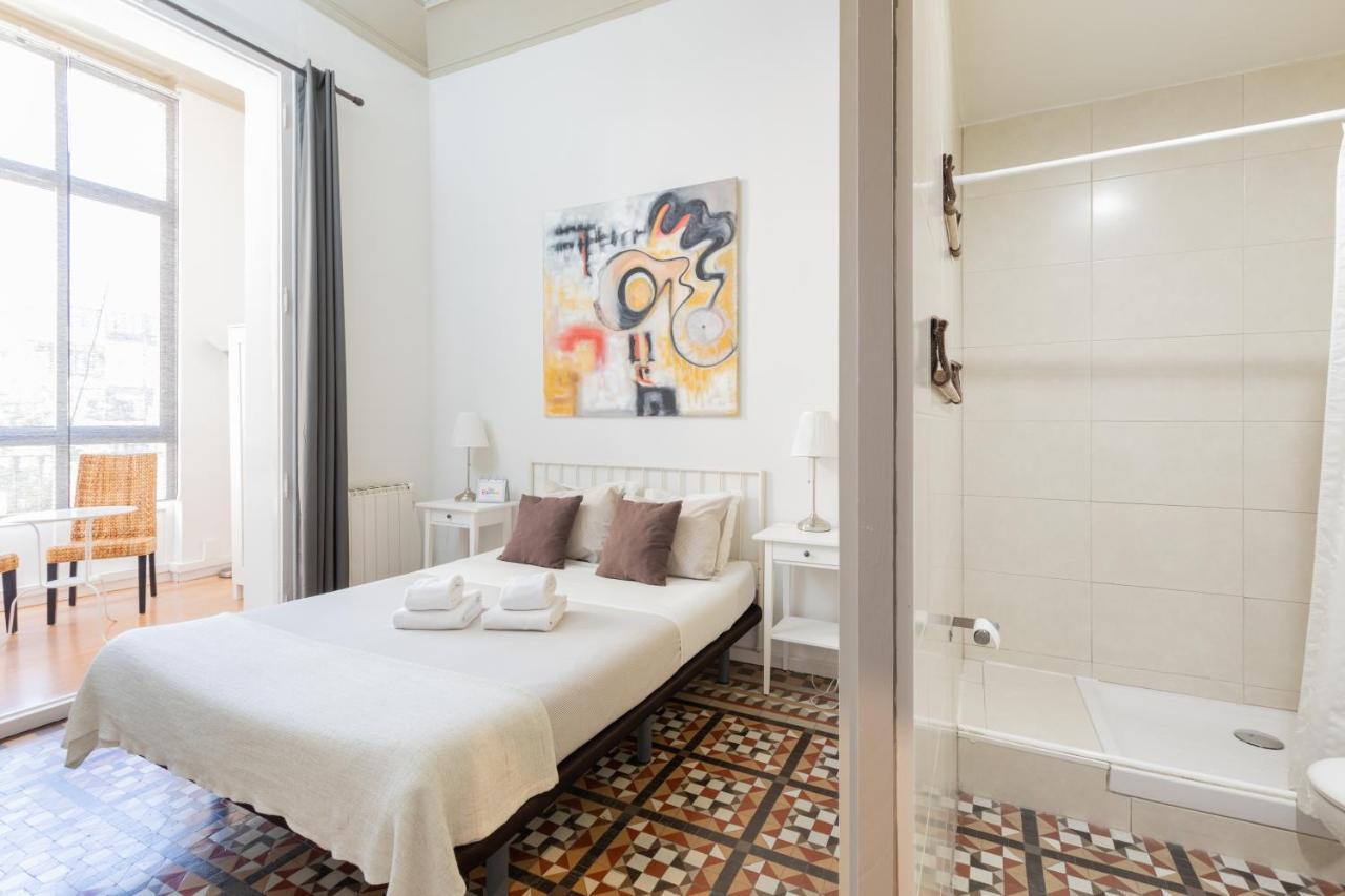 Casanova Guest House บาร์เซโลนา ภายนอก รูปภาพ